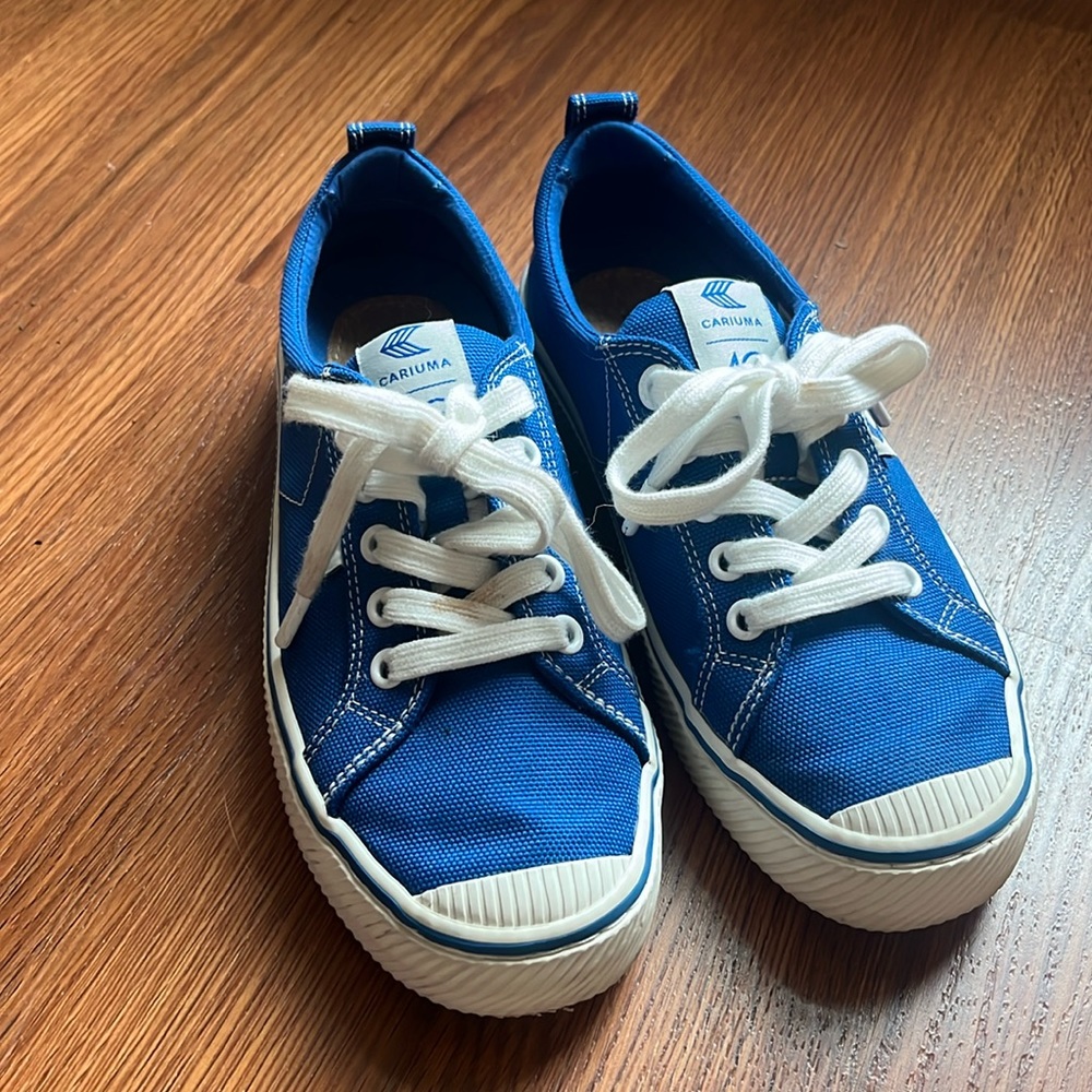 Cariuma x 4ocean OCA Low Top Sneaker Eco Friendly in Blue Women’s 7